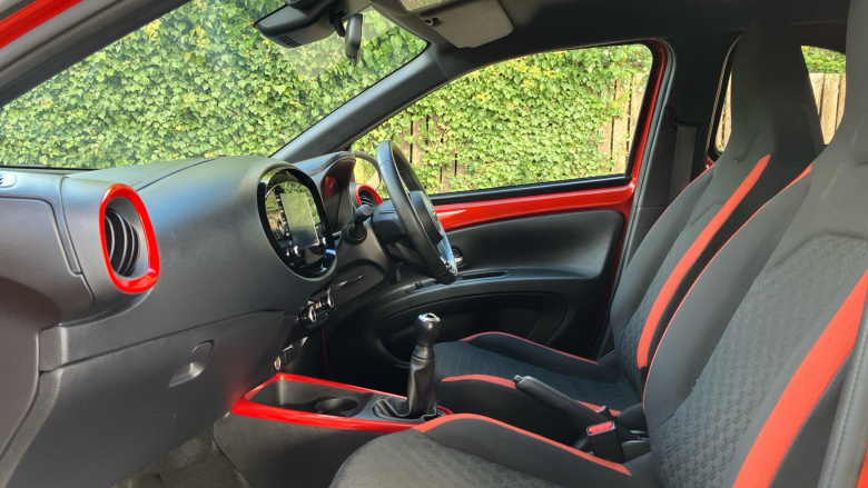 Toyota Aygo X 1.0 VVT-i Edge 5dr Petrol Hatchback